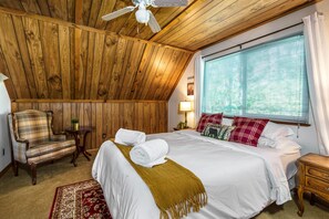 3 habitaciones, escritorio, tabla de planchar con plancha y wifi gratis 