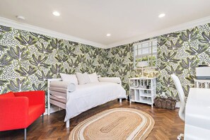 4 Schlafzimmer, Bügeleisen/Bügelbrett, Reisekinderbett, kostenloses WLAN