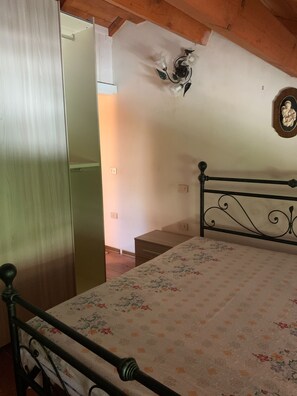 2 Schlafzimmer, Internetzugang