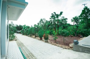 Garden - Panorama Hotel & Coffee (Hue)