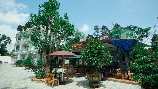 Coffee shop - Panorama Hotel & Coffee (Hue)