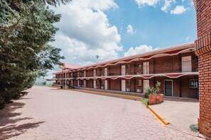 واجهة المنشأة