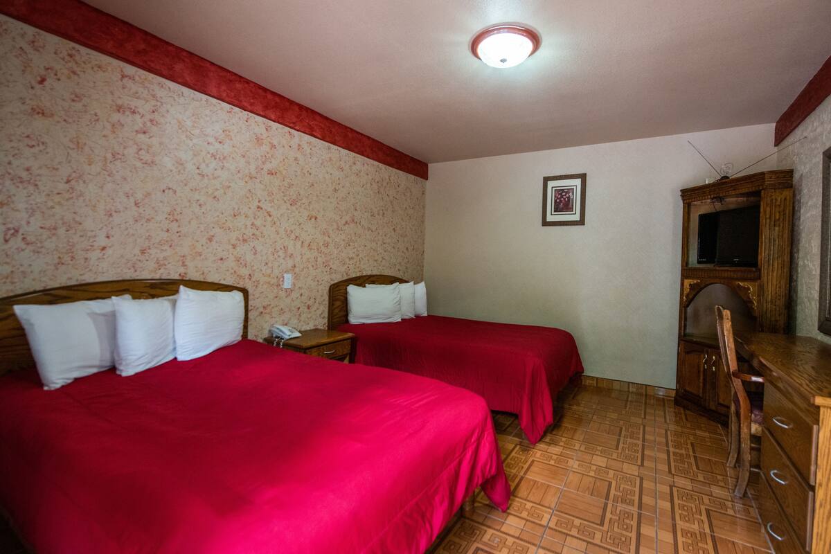Basic Double Room