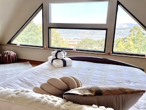 3 Schlafzimmer, Schreibtisch, Bügeleisen/Bügelbrett, kostenloses WLAN