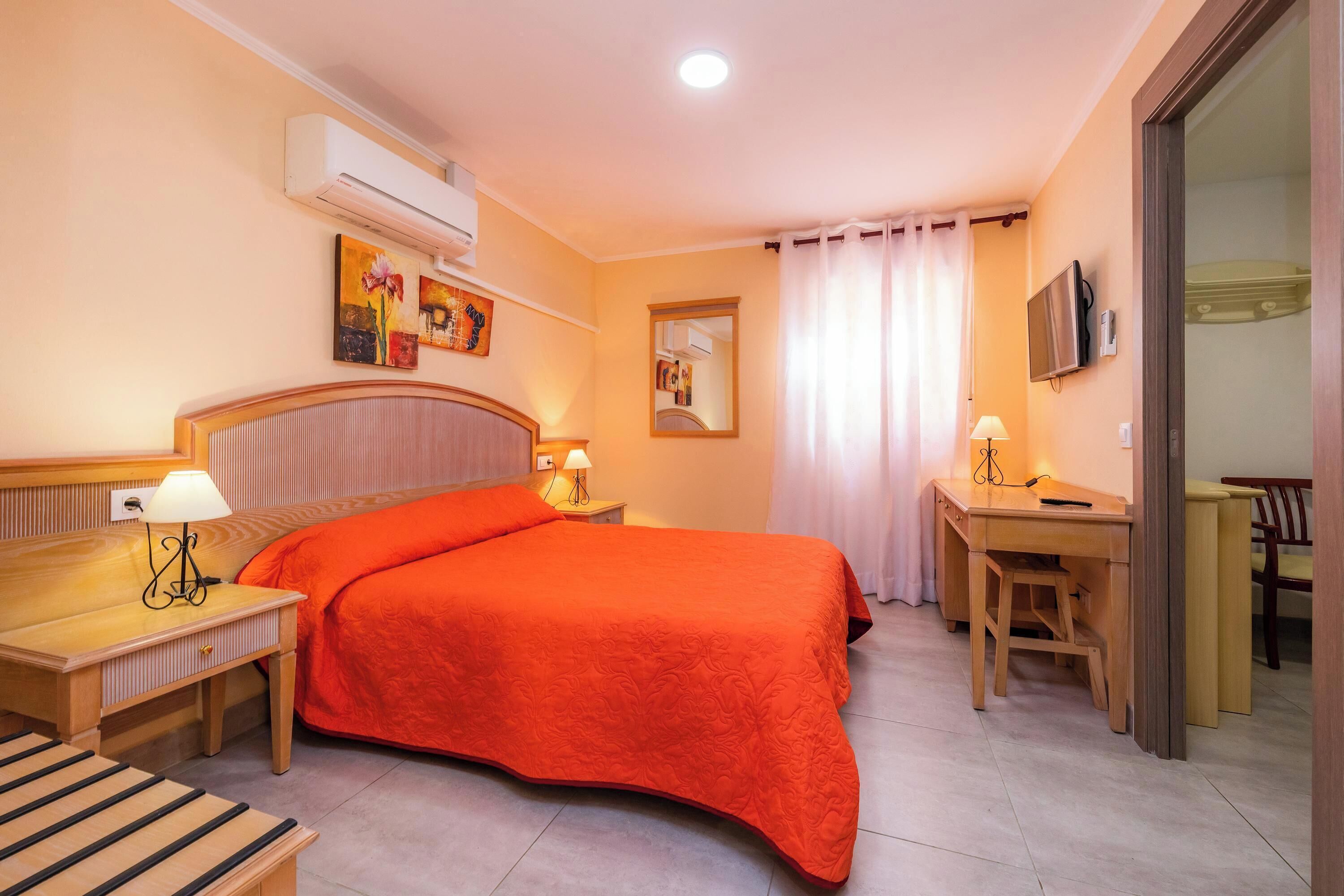 2 Schlafzimmer, Bügeleisen/Bügelbrett, kostenloses WLAN, Bettwäsche