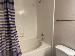 Hair dryer - Spacious one bed/ one bath apartment in The Woodlands, TX (The Woodlands)