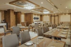 Restaurant - Regenta Central Somnath (Veraval)