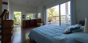5 Schlafzimmer, Bügeleisen/Bügelbrett, Reisekinderbett, kostenloses WLAN