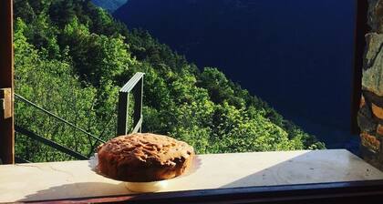 Spacious house (sleeps 7) with incredible view HUT6007971