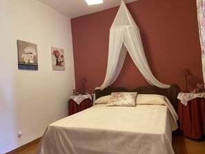 Deluxe Room | 2 bilik tidur, cadar katil