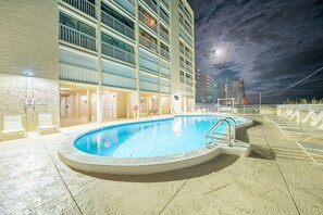 Condo, 1 King Bed with Sofa bed (Edgewater 41) | Pool