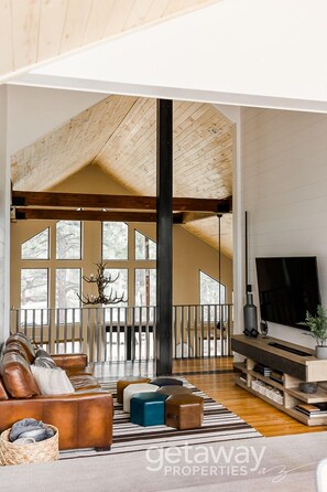 スマートテレビ、暖炉