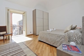3 chambres, fer et planche à repasser, Wi-Fi gratuit, draps fournis