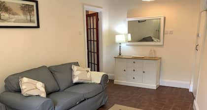 1 - Bed Ground Floor Apartment Tenby