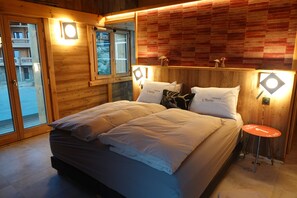 6 habitaciones y caja de seguridad en la habitación