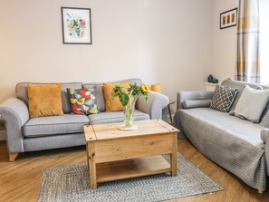 Cottage | Living room