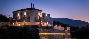 Villa Karouzo- With Private Pool