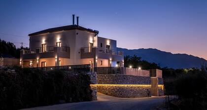 Villa Karouzo- With Private Pool