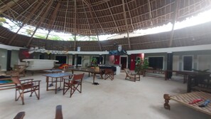 Vila superluxo | 6 quartos, espaço de trabalho para notebook
