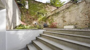 Apartment, 1 Schlafzimmer, Terrasse (XL 1 Apartment with Sofa Bed) | Terrasse/Patio