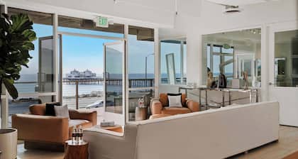 Malibu Sand Suite #12 by Stay Awhile Villas