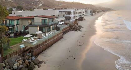 Malibu Sand Suite #12 by Stay Awhile Villas