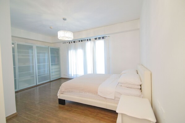 3 bedrooms