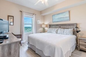 3 bedrooms, individually decorated, individually furnished - Seawind 1205 (Gulf Shores)