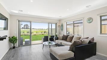 Télévision, espaces bureaux