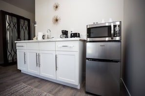 Fridge, microwave, coffee/tea maker, electric kettle