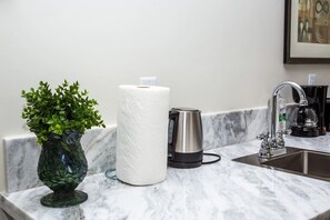 Microwave, coffee/tea maker, electric kettle, toaster
