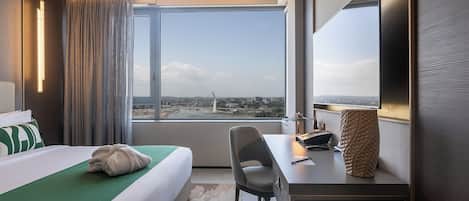 Presidential Suite, Lagoon View | 1 bedroom, in-room safe, laptop workspace, soundproofing
