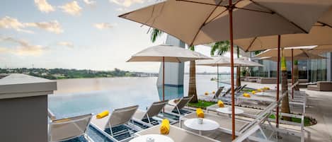 Outdoor pool, sun loungers