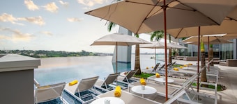 눔 호텔 아비잔 플라토