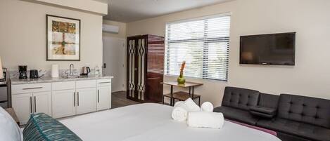 1 chambre, fer et planche Ă repasser, Wi-Fi, draps fournis