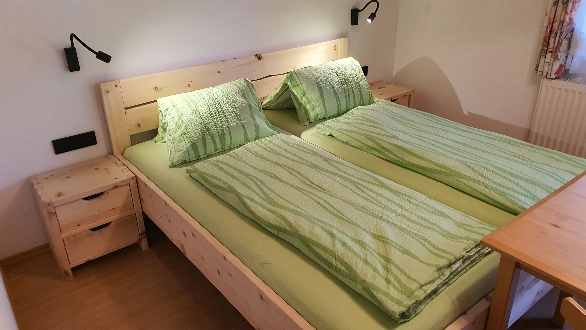 Appartement 4P Monte Paterno + Schlafzimmer mit Zirbenbetten metallfrei