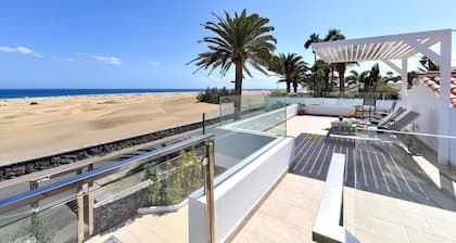 Chalet Golden Sahara by VillaGranCanaria