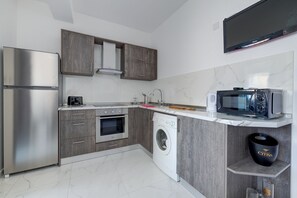 Fridge, microwave, oven, toaster