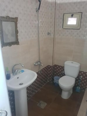 Bathroom - Downtowninn (Cairo)