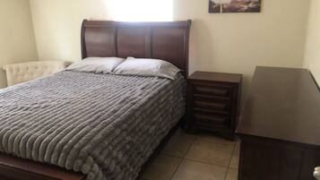 2 chambres, accès au Wi-Fi (inclus), literie fournie