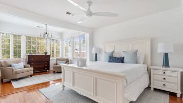 3 bedrooms, iron/ironing board, internet