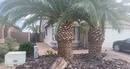 Resort Like living Cheerful 3-bedroom home with a pool.