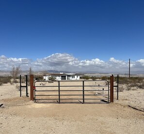 Exterior - Casa De Amigos | 2 Acres, Spa, Game Room & Joshua Tree National Park! (Twentynine Palms)