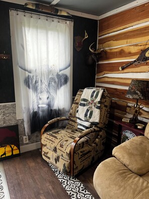 Interior - Glamping in the Man cave (Glasgow)