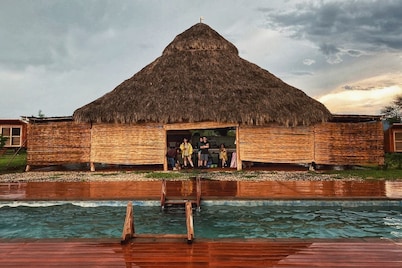 Off-Grid Farm, 6 Cabins + 1 Adobe House + Pool + In-Ground Firepit!