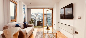 Deluxe City Centre Apt Balcony View Free Parking