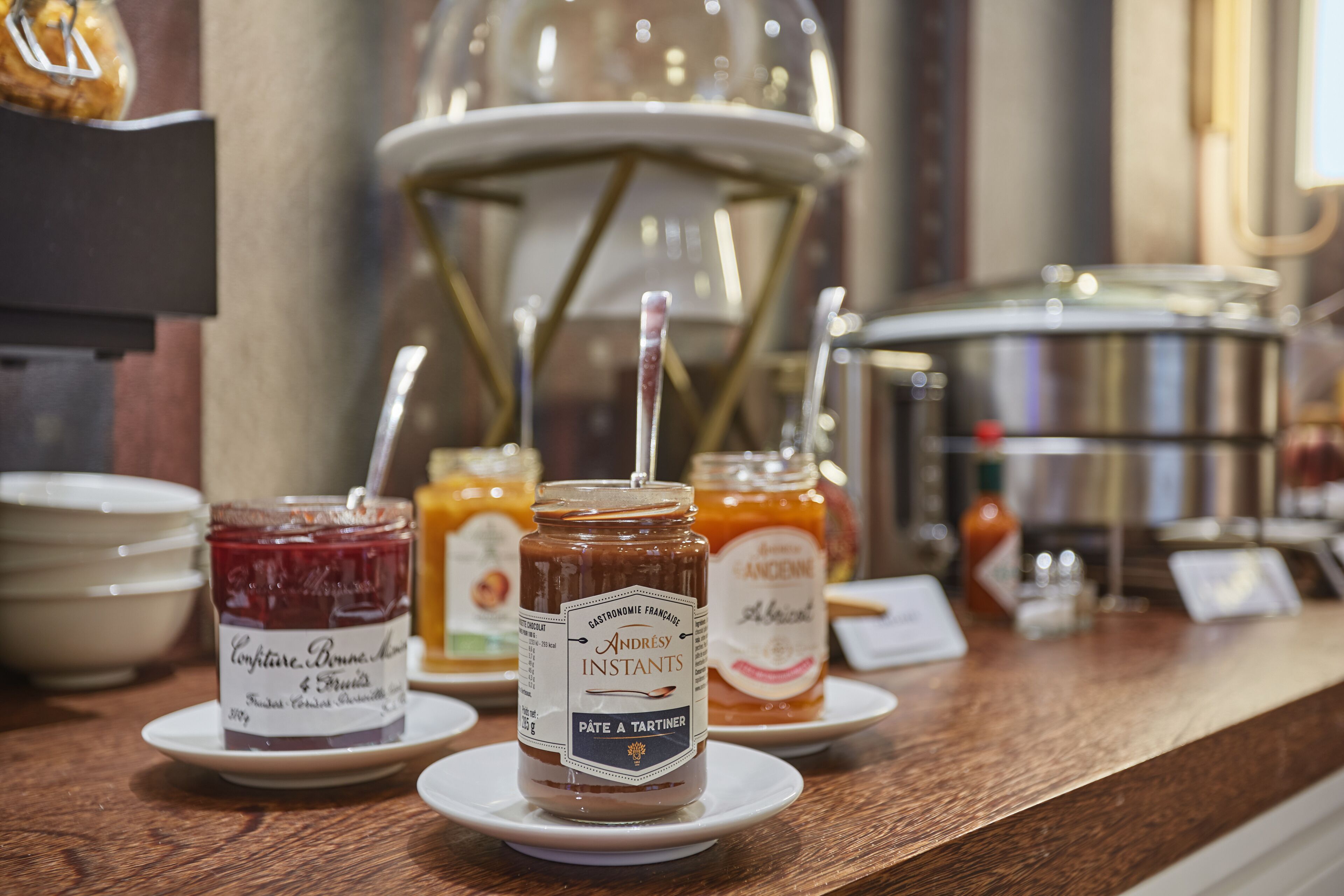 daily buffet breakfast (eur 15 per person)