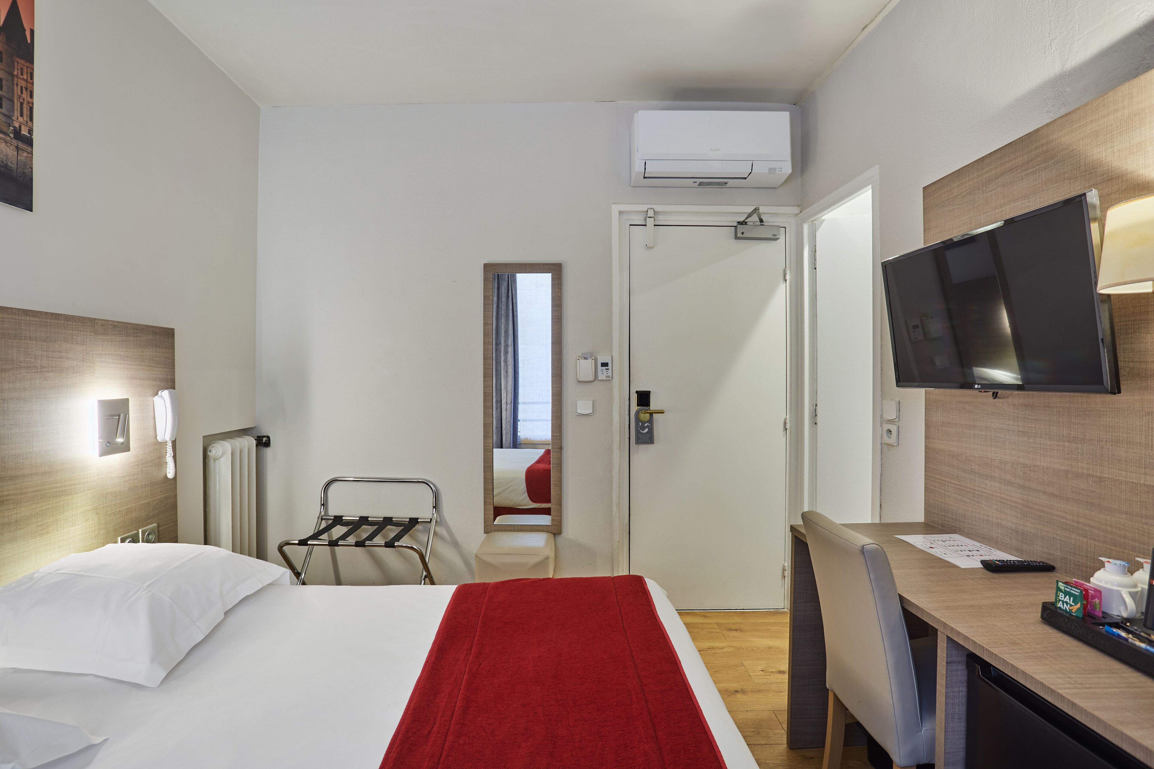 1 bedroom, minibar, in-room safe, desk