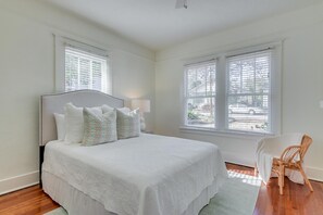2 bedrooms