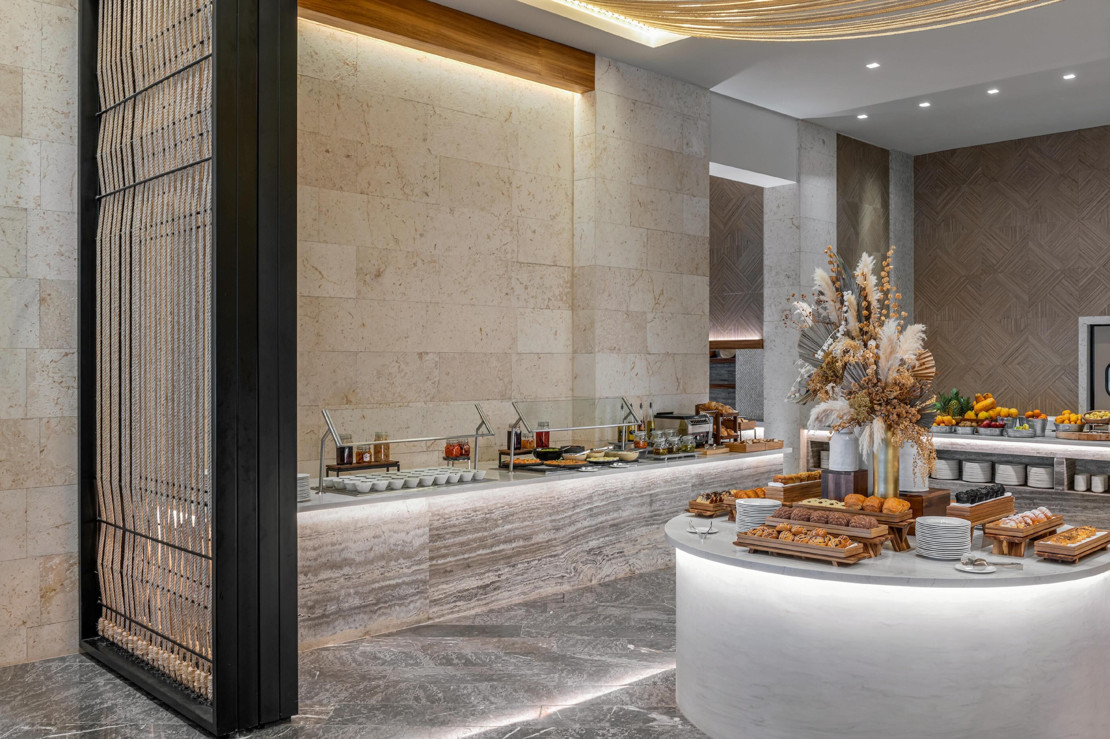 Breakfast area